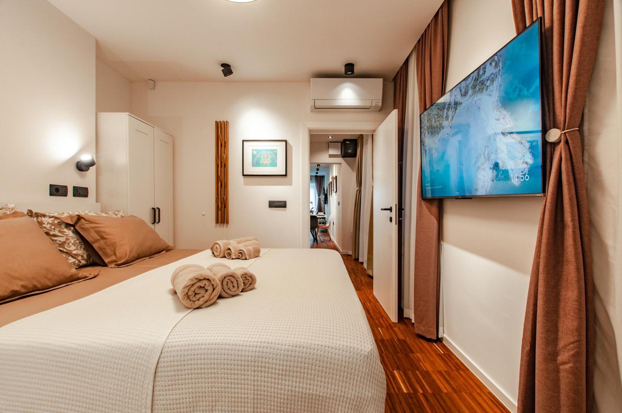 Six In The City Apartment, Ljubljana Dış mekan fotoğraf